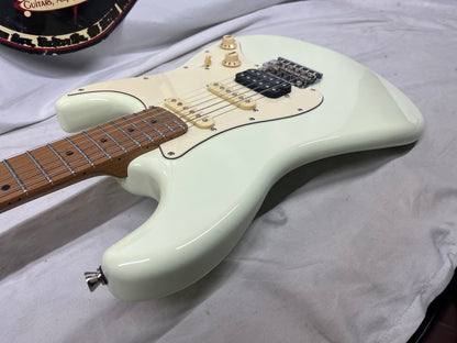 JET JS-300 S-Style Doublecut HSS Electric Guitar
