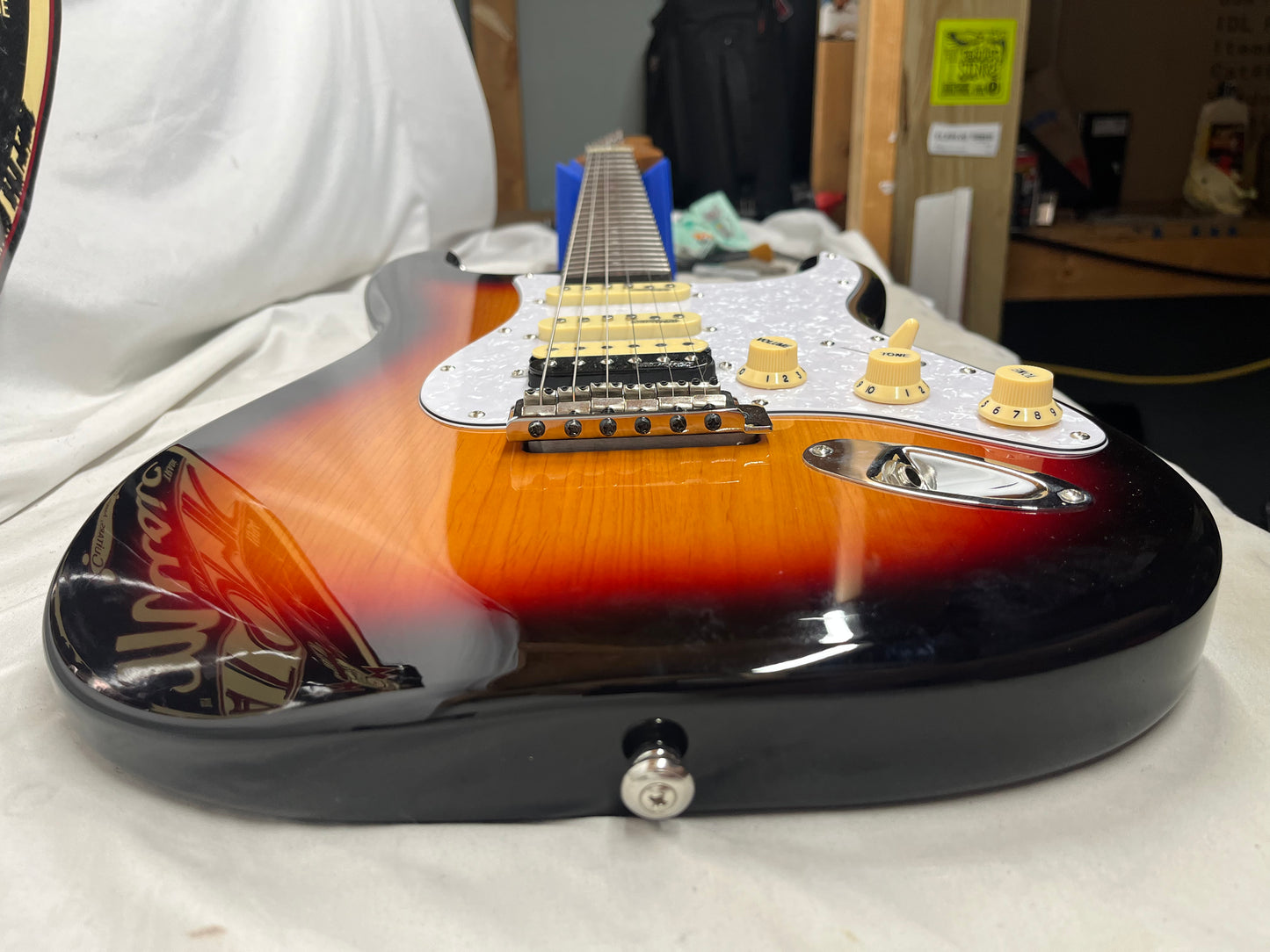 Fesley Ghost Series FST1000 Doublecut Electric Guitar