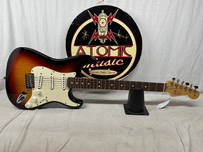 Fender American Standard Stratocaster Guitar 2008 - 3-Color Sunburst / Rosewood fingerboard