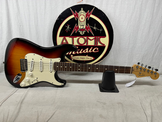 Fender American Standard Stratocaster Guitar 2008 - 3-Color Sunburst / Rosewood fingerboard