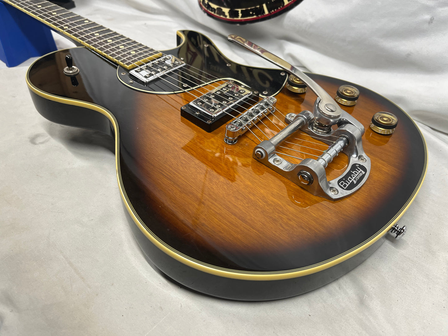 Schecter Diamond Series Solo Vintage Singlecut Electric Guitar