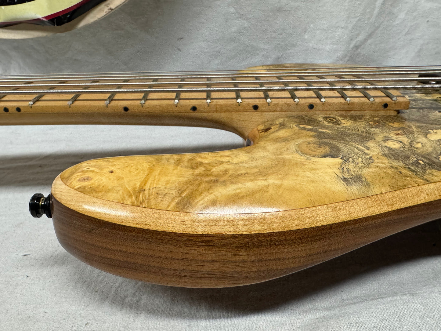 T Smith Guitars Tom W. Smith TS 5-string J-style Bass 2015