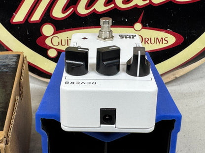 JHS Pedals 3 Series Reverb Pedal with Box