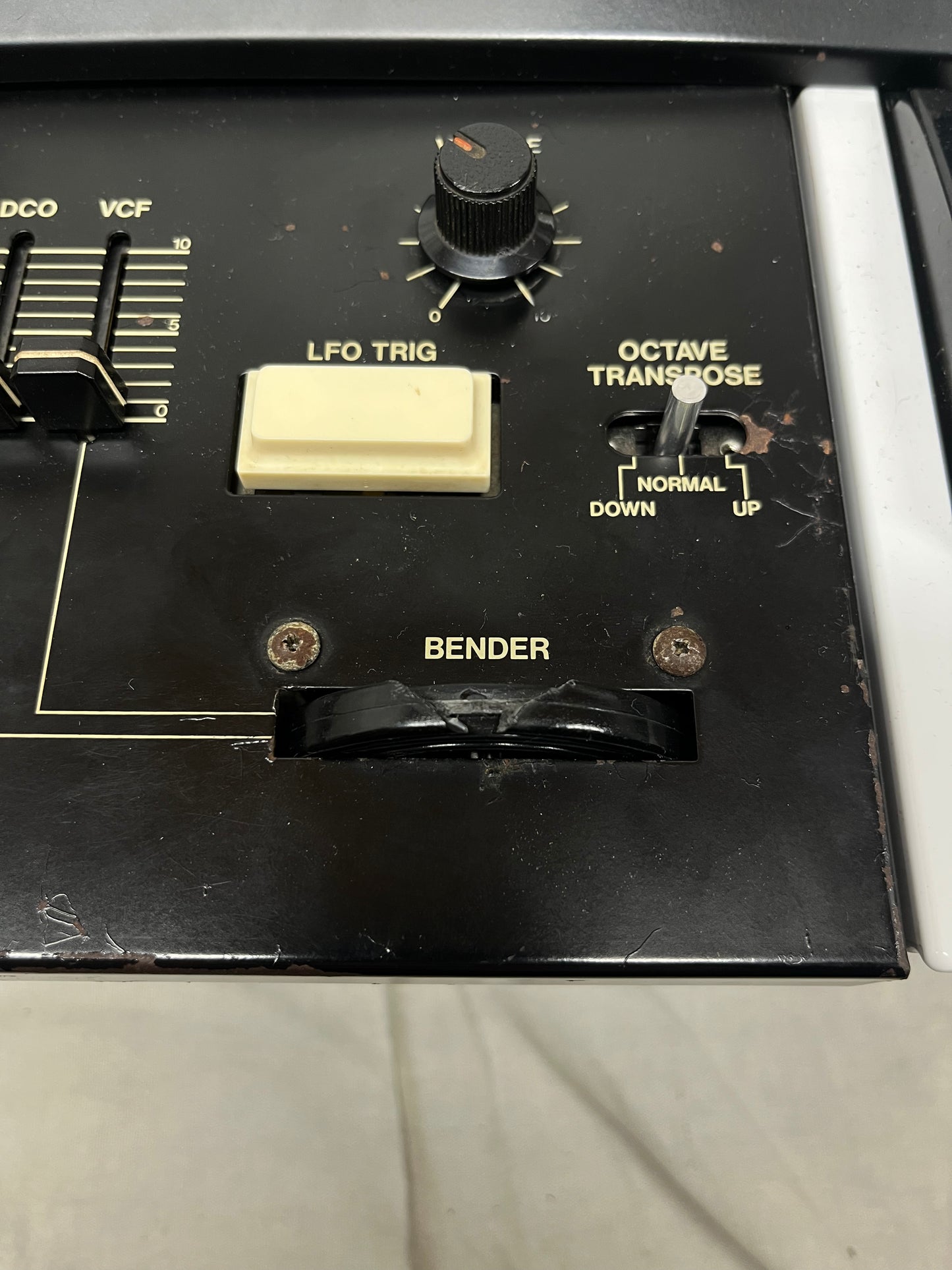 Roland Juno-6 Polyphonic 61-Key Analog Synthesizer Keyboard - Local Pickup Only!