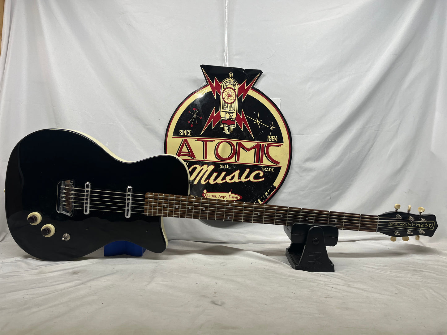 Danelectro '56 Baritone Reissue Baritone Guitar