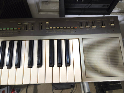 Yamaha PS-55 49-Key Keyboard - Local Pickup Only