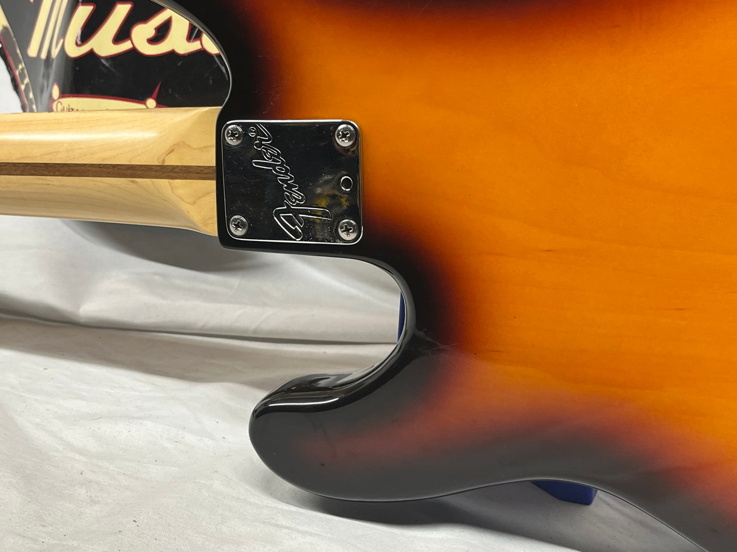 Fender Precision Bass P-Bass Plus 4-String Electric Bass - Brown Sunburst