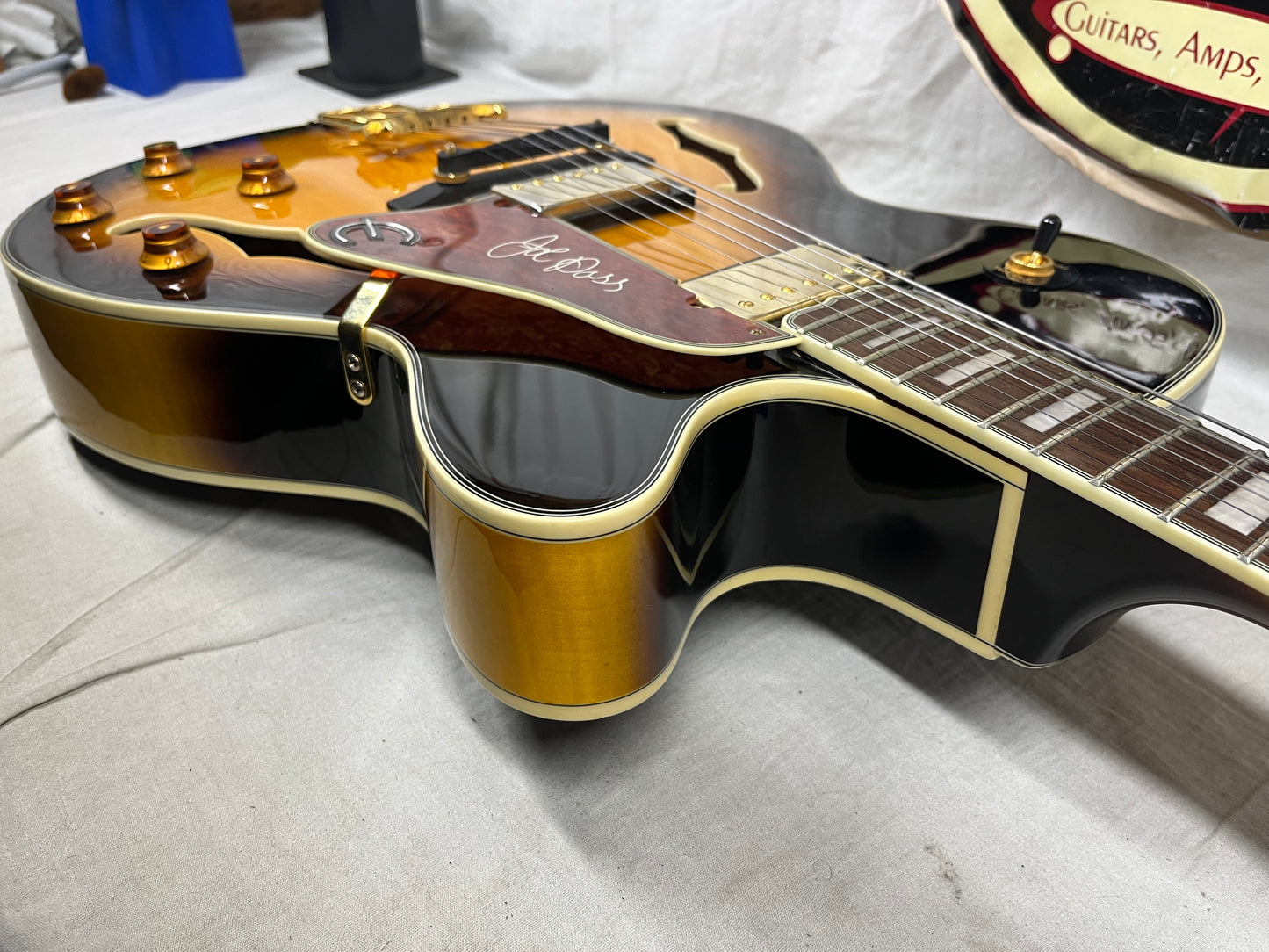 Epiphone Joe Pass Signature Emperor II VS Archtop Hollow Body Electric Guitar