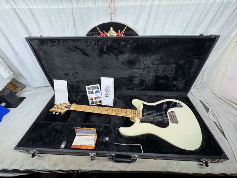 PRS Paul Reed Smith DC3 dc 3 Guitar with Case