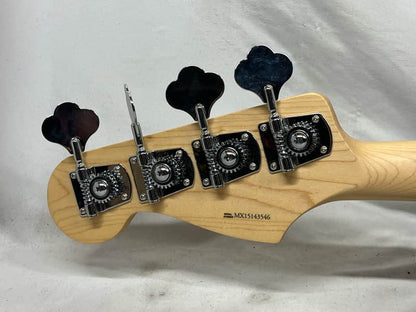 Fender Deluxe Active Electric Precision Bass Special - Image 9
