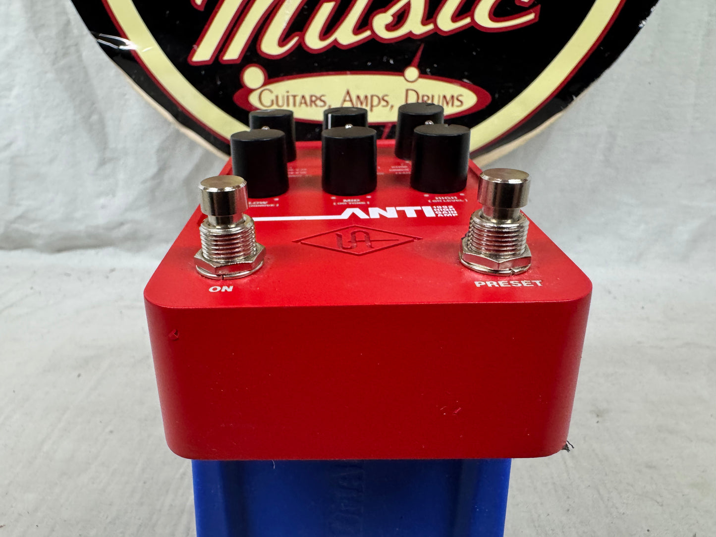 Universal Audio Anti 1992 High Gain Amp Amplifier Modeler Distortion Pedal