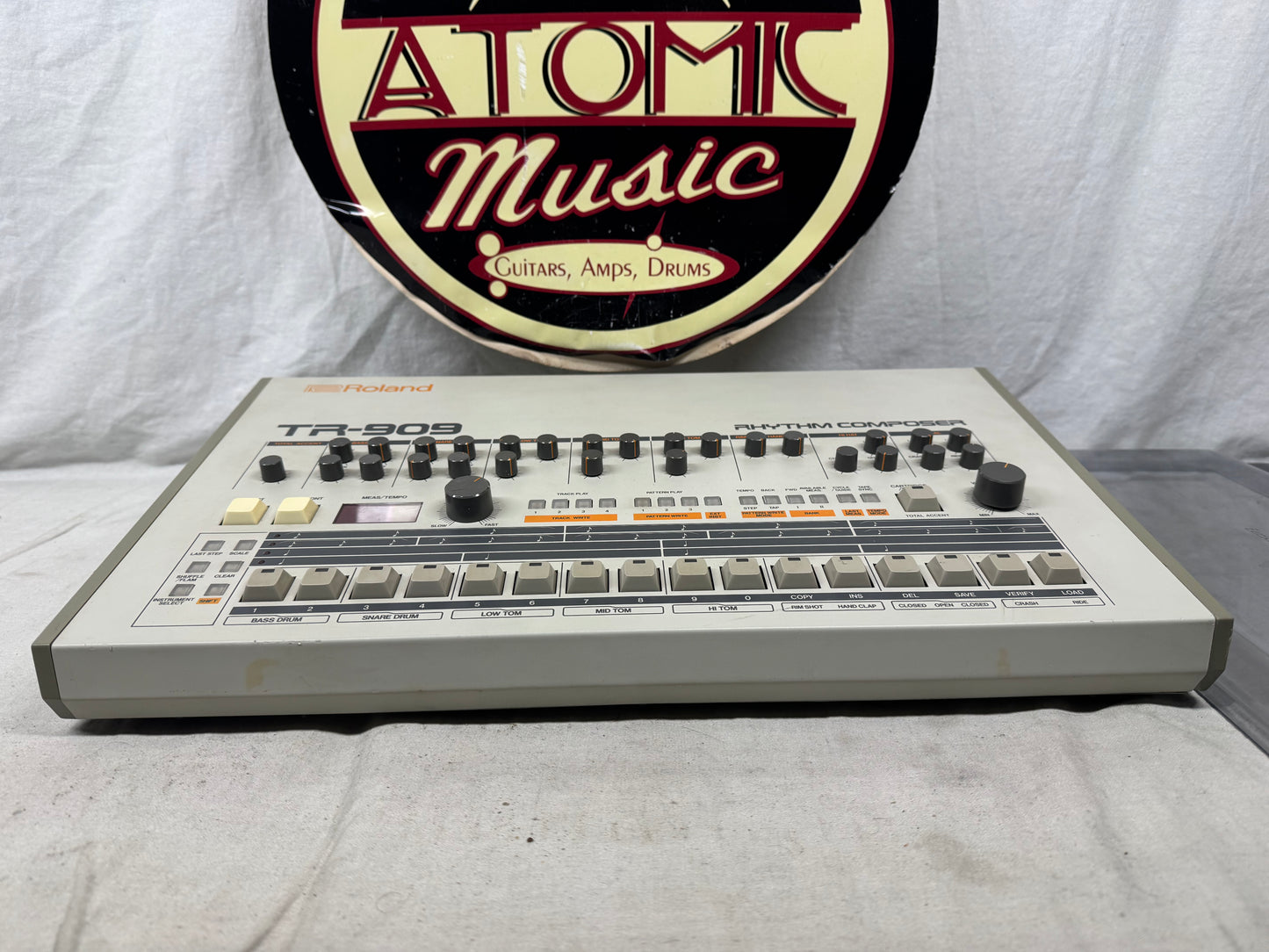 Roland TR-909 tr909 Rhythm Composer Drum Machine 1984 - Local Pickup Only