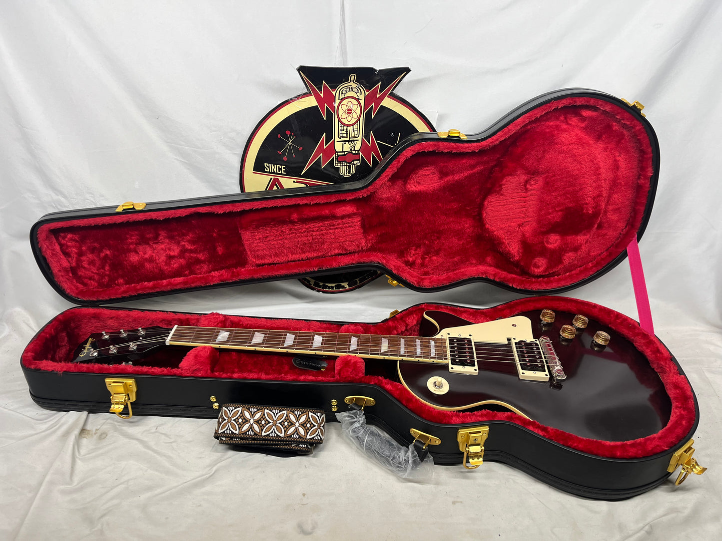 Epiphone Jeff Beck Signature Series Les Paul Standard Electric Guitar with Hard Case - Oxblood
