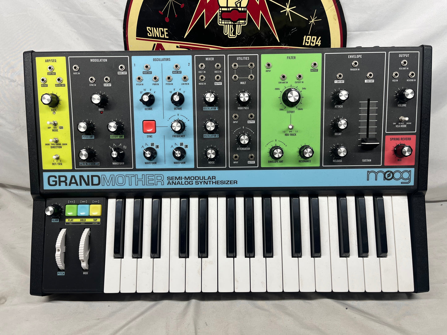Moog Grandmother 32-Key Semi-Modular Analog Synthesizer with Power Supply