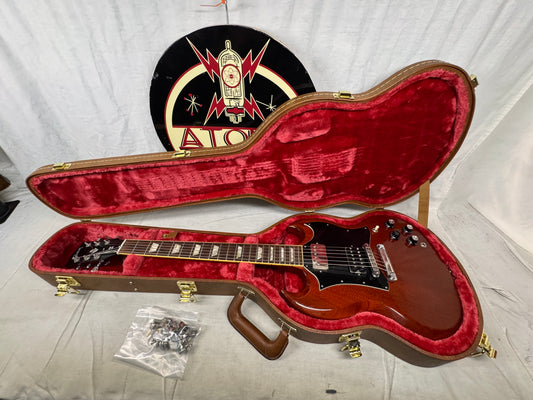 Gibson SG Standard Guitar with Case 2008