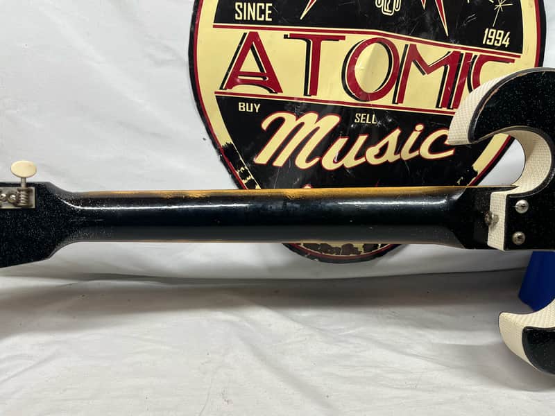 Silvertone Model 1448 Doublecut Electric Guitar - Image 10