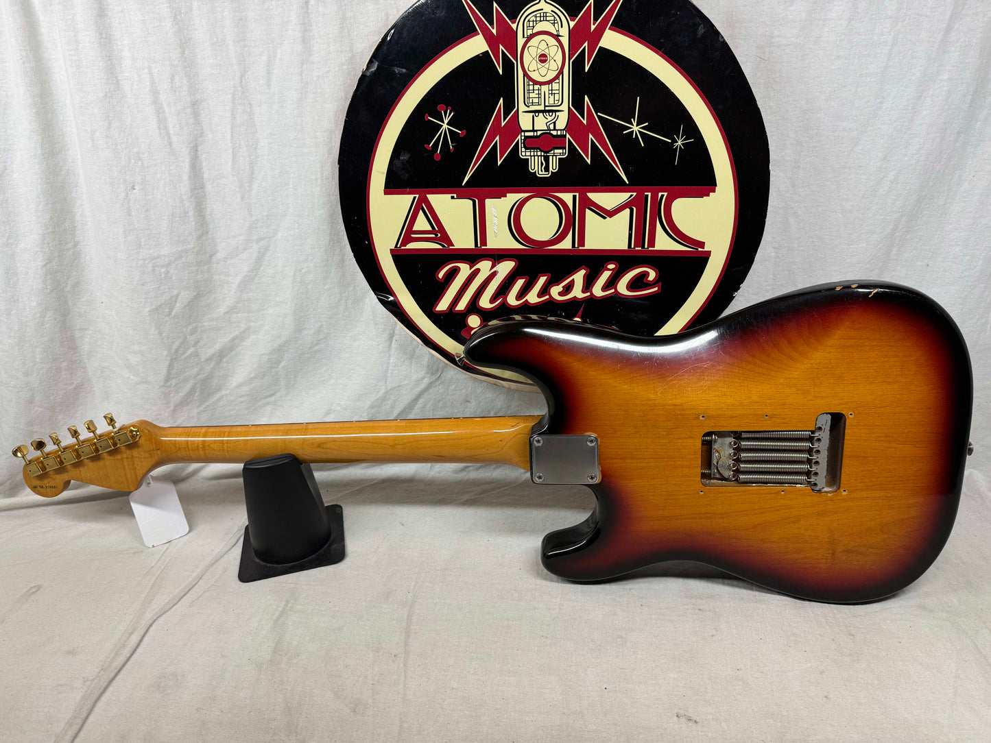 Fender USA SRV Stevie Ray Vaughan Signature Stratocaster Guitar with DiMarzio Hot Rails pickups + Case 1994 - 3-Color Sunburst / Pau Ferro fingerboard
