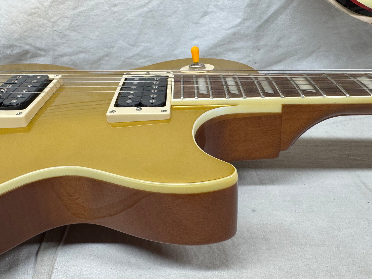 Epiphone Slash "Victoria" Les Paul Standard Guitar with Case 2021 - Gold Top goldtop