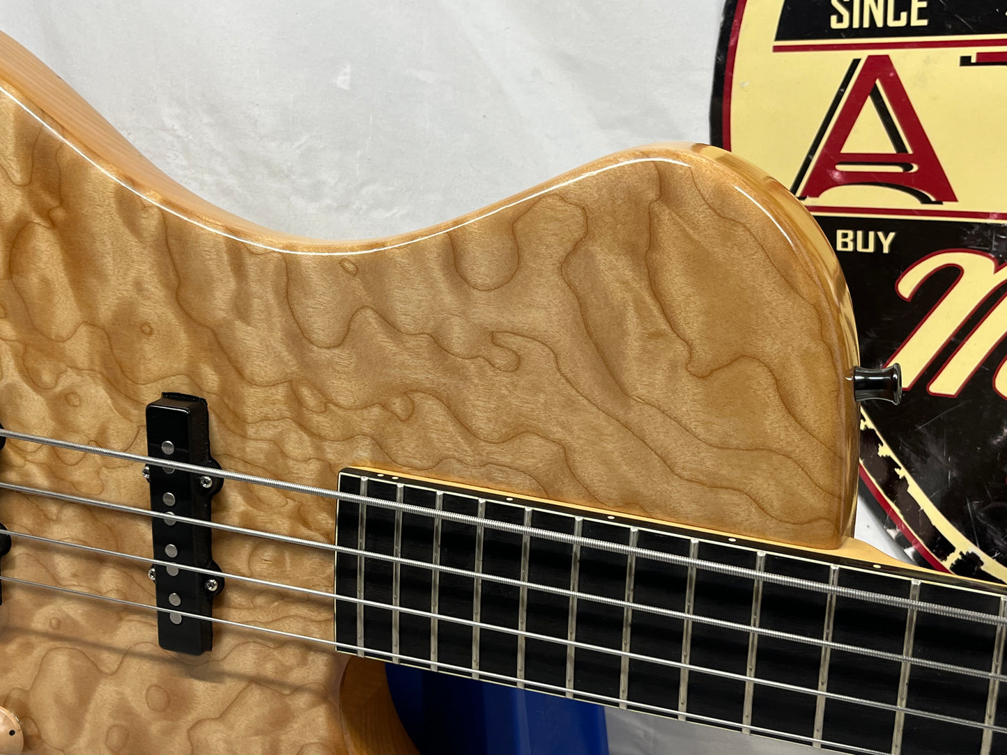 Will Bright Custom Singlecut 4-String Electric Bass
