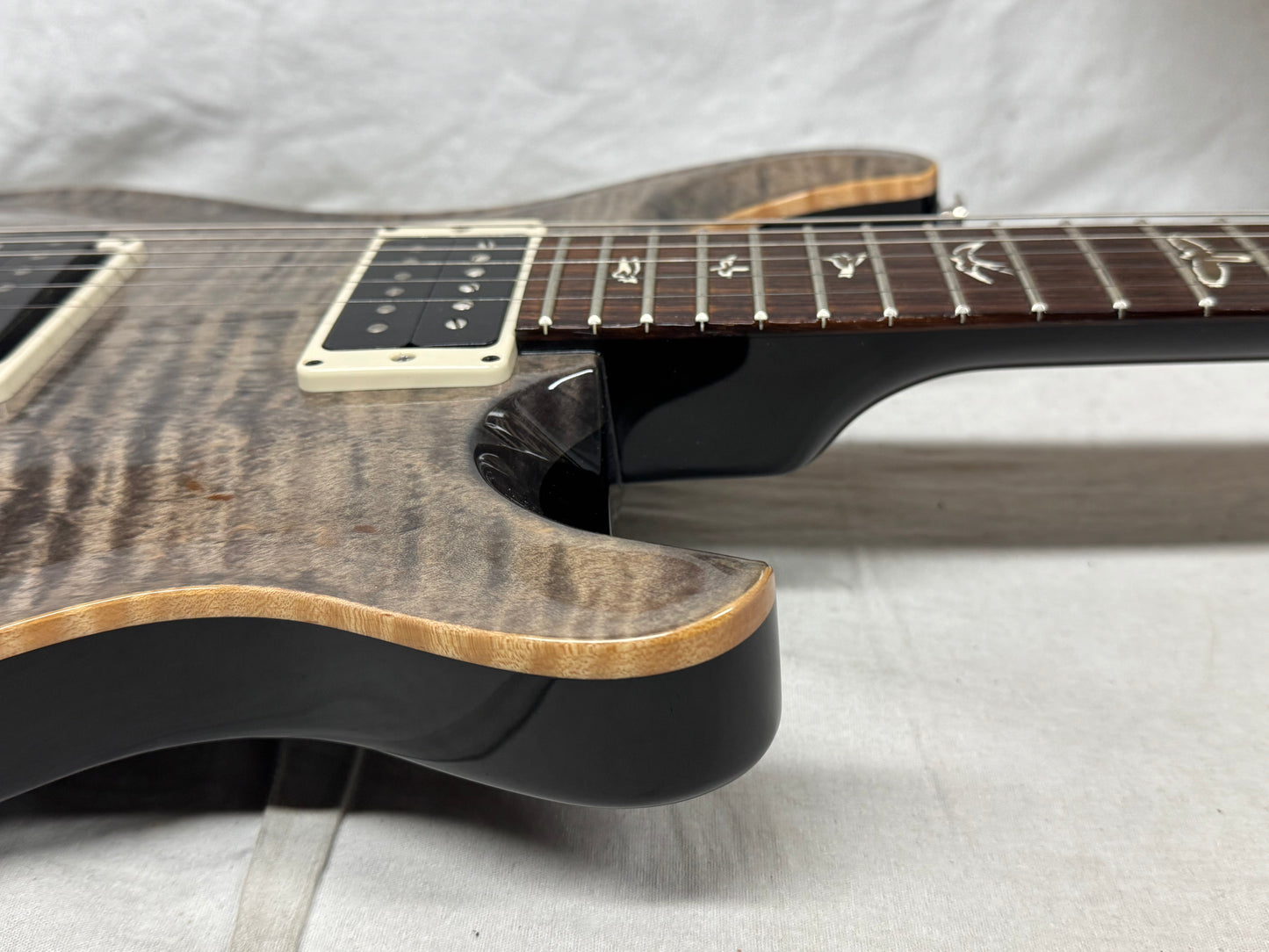 PRS Paul Reed Smith P22 Custom 22 with Piezo Guitar with Case 2012