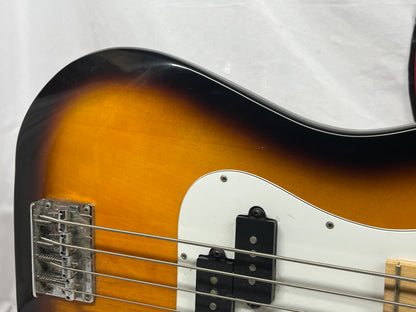 Samick Greg Bennett Corsair CR2 4-String Doublecut P-Style Bass