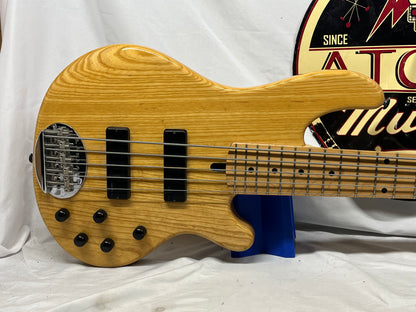 Lakland Skyline Series 5-String Electric Bass