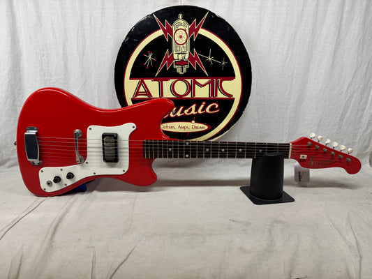 Supro Colt 22" Short Scale Guitar Vintage - Red (appears to be re-finished)