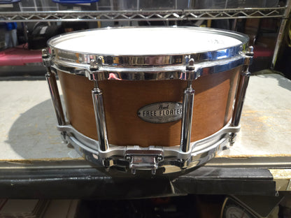 Pearl Free Floater Snare 14" x 6.5"