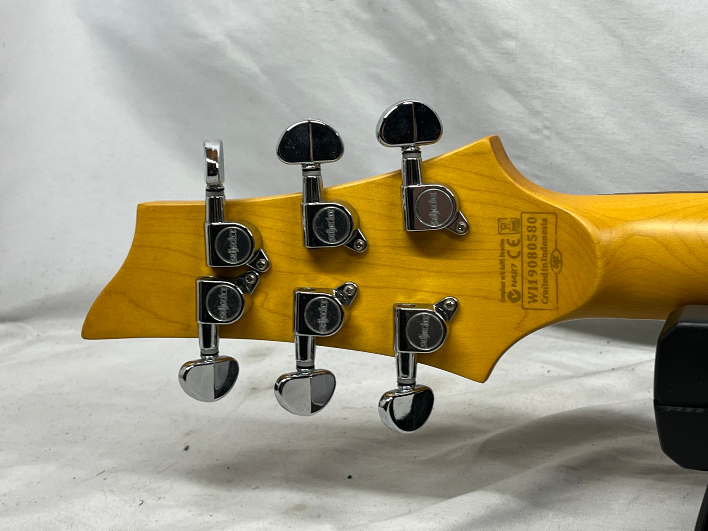 Schecter Diamond Series C-6 Deluxe Doublecut HH Electric Guitar