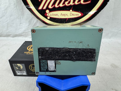 Walrus Audio Lore Reverse Soundscape Generator Reverb Pedal with Box