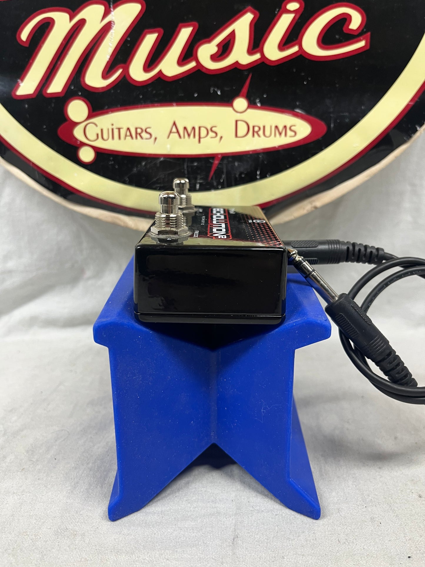 Pigtronix Echolution2 echolution 2 II Filter Pro Multi-Tap Delay Pedal with Remote Switch + TRS cable
