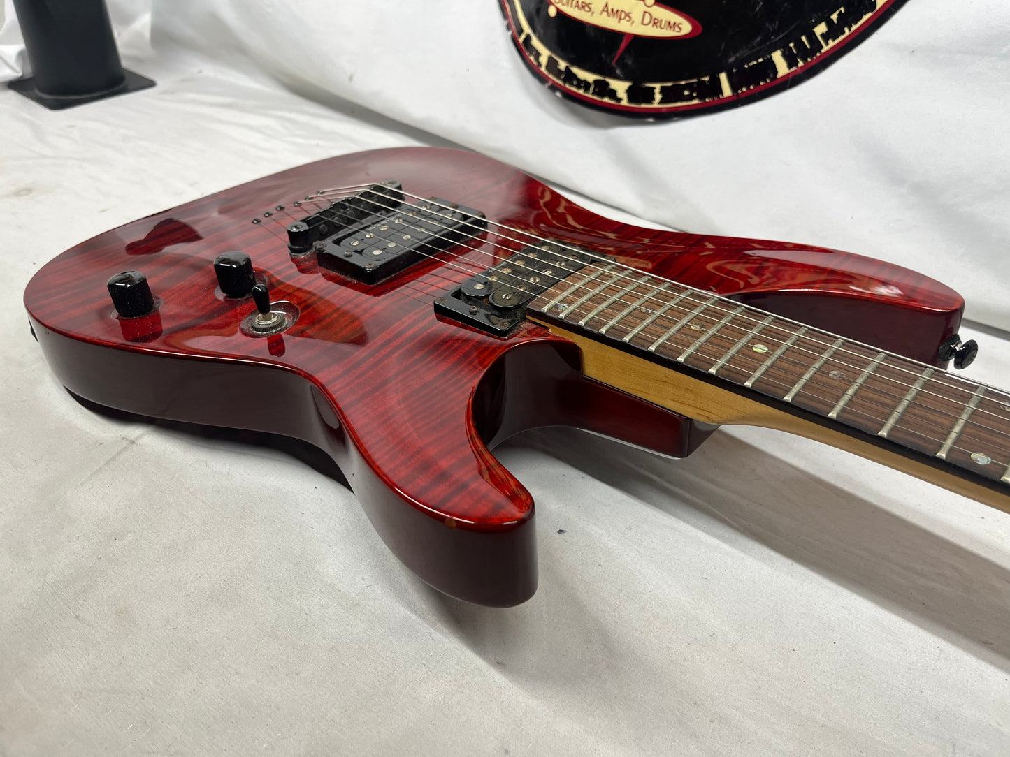 Schecter Diamond Series Gryphon Doublecut Electric Guitar
