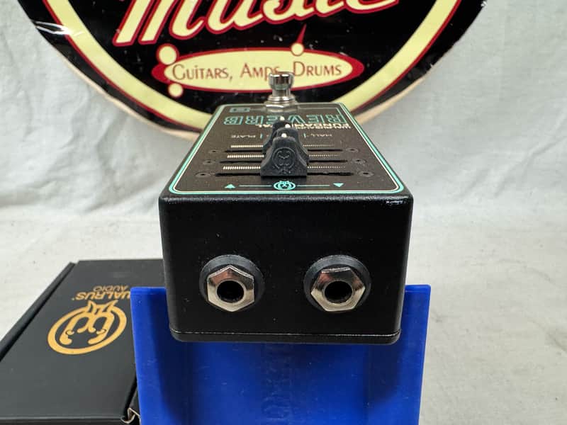 Walrus Audio Fundamental Reverb Pedal with Box - Image 5