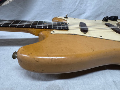Fender USA Duo-Sonic Guitar with Case 1960s