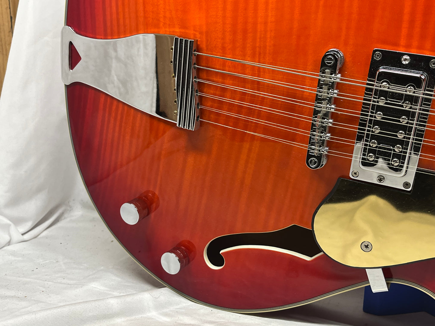 Eastwood Classic 12-String Doublecut Semi-Hollow Body Electric Guitar