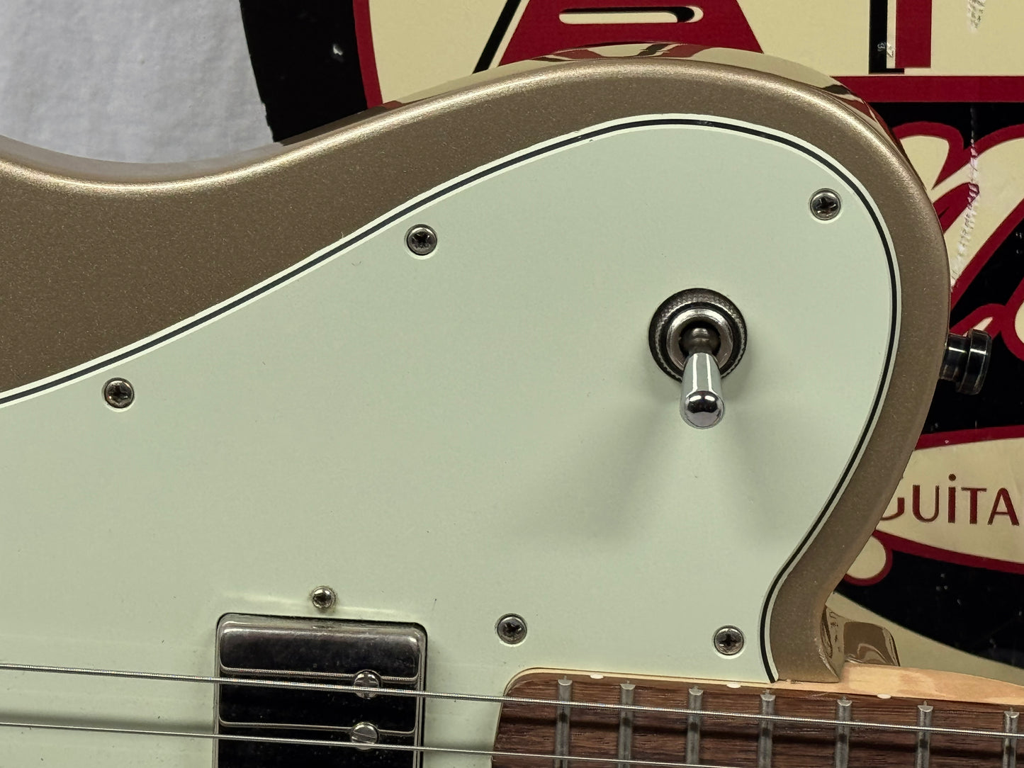 Fender Chris Shiflett Telecaster Deluxe Guitar with Case 2019 - Shoreline Gold / Rosewood fingerboard