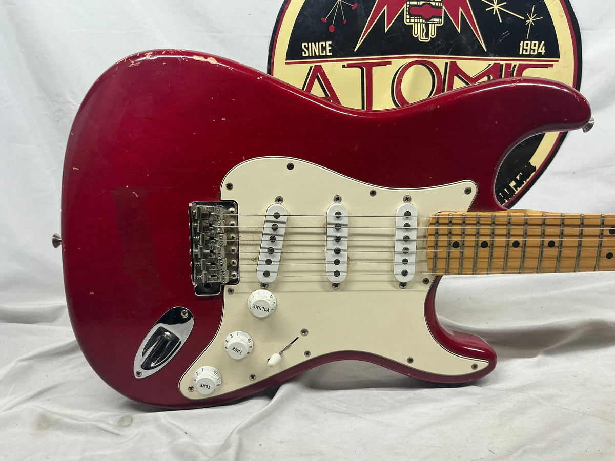 Fender Highway One Stratocaster Guitar 2002 - Crimson Red Transparent / Maple neck