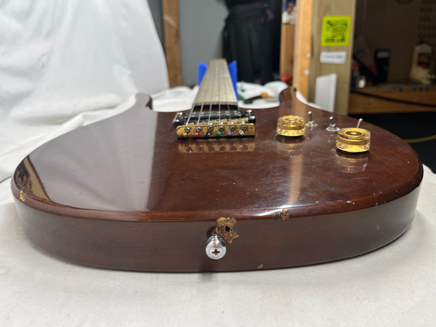 Hondo HP-1081 Longhorn Electric Guitarlin