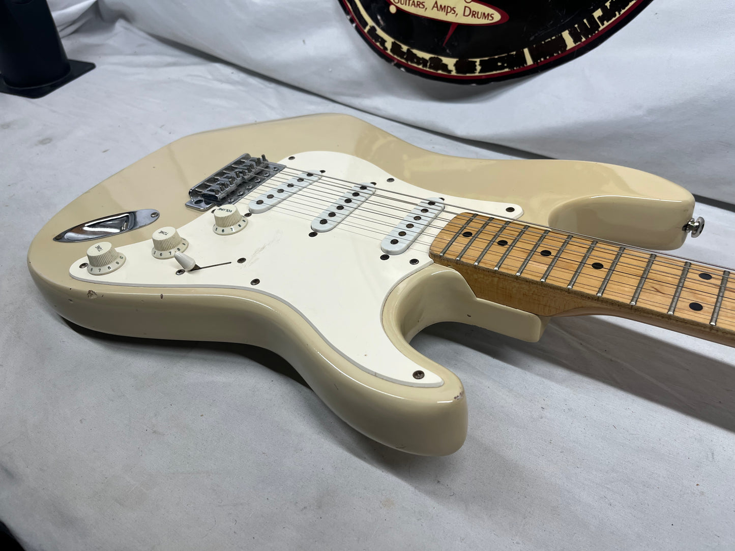 Harmony S-Style Doublecut Electric Guitar