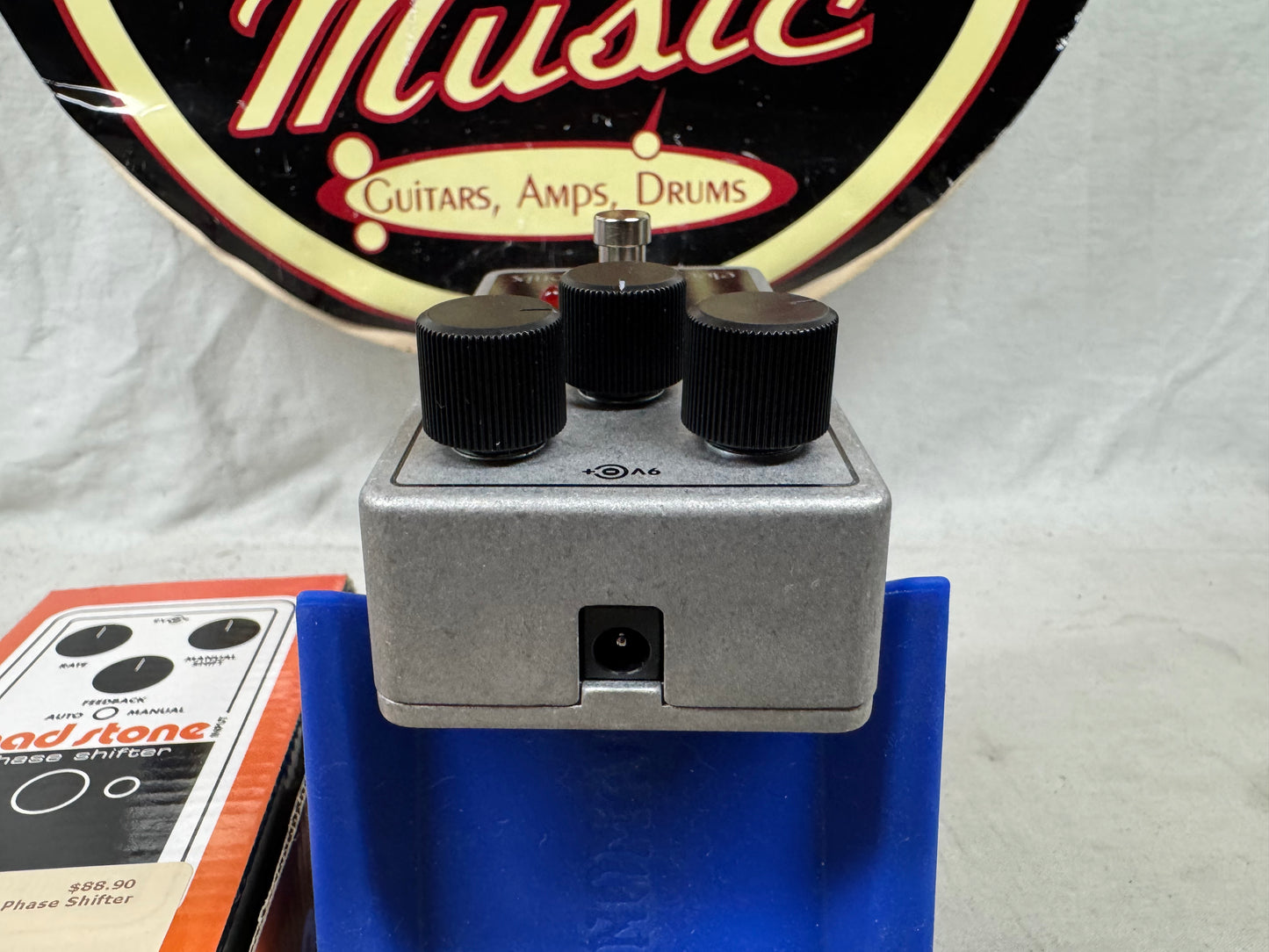 Electro-Harmonix Bad Stone Phase Shifter Phaser Pedal with Box