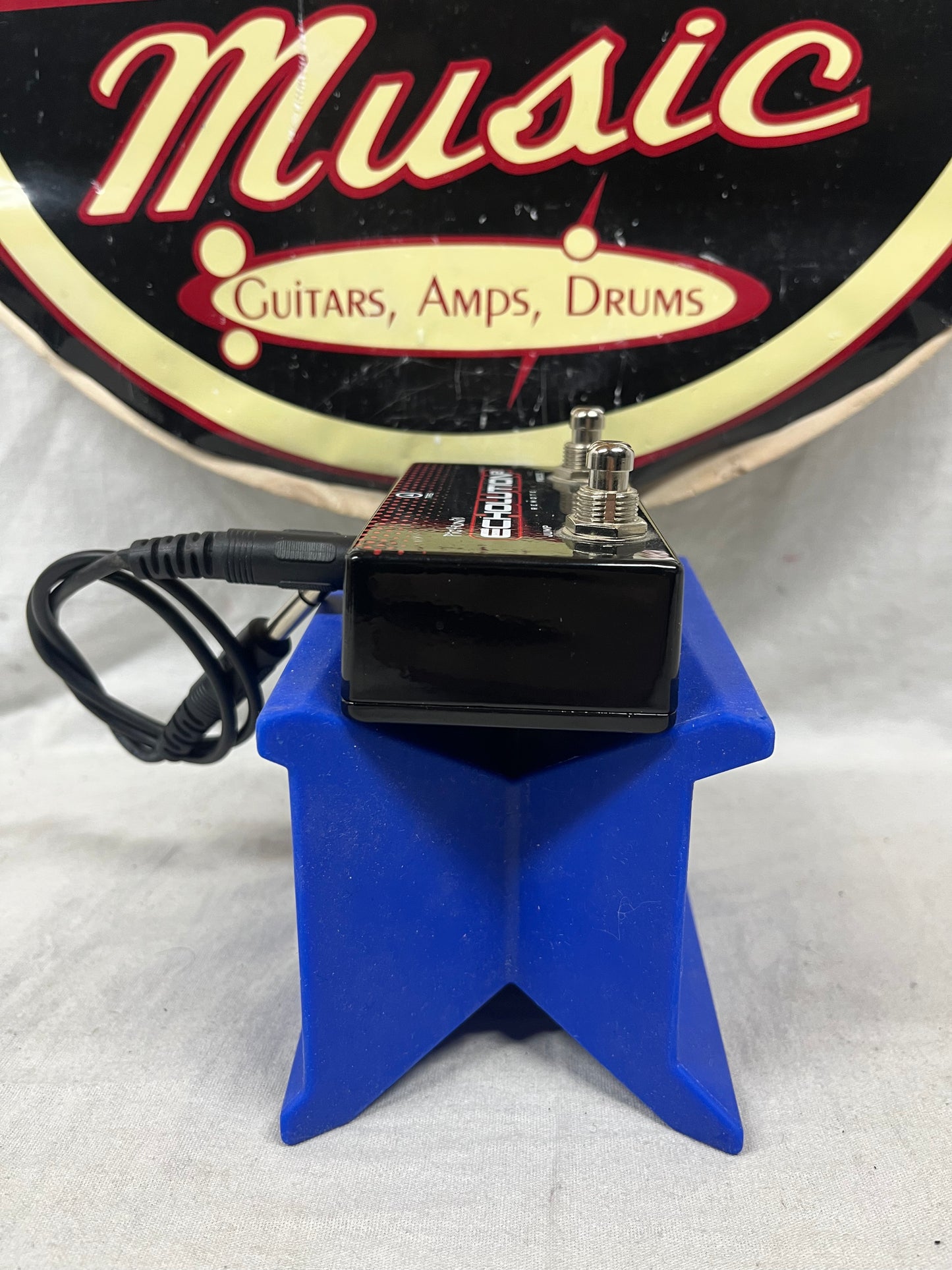 Pigtronix Echolution2 echolution 2 II Filter Pro Multi-Tap Delay Pedal with Remote Switch + TRS cable