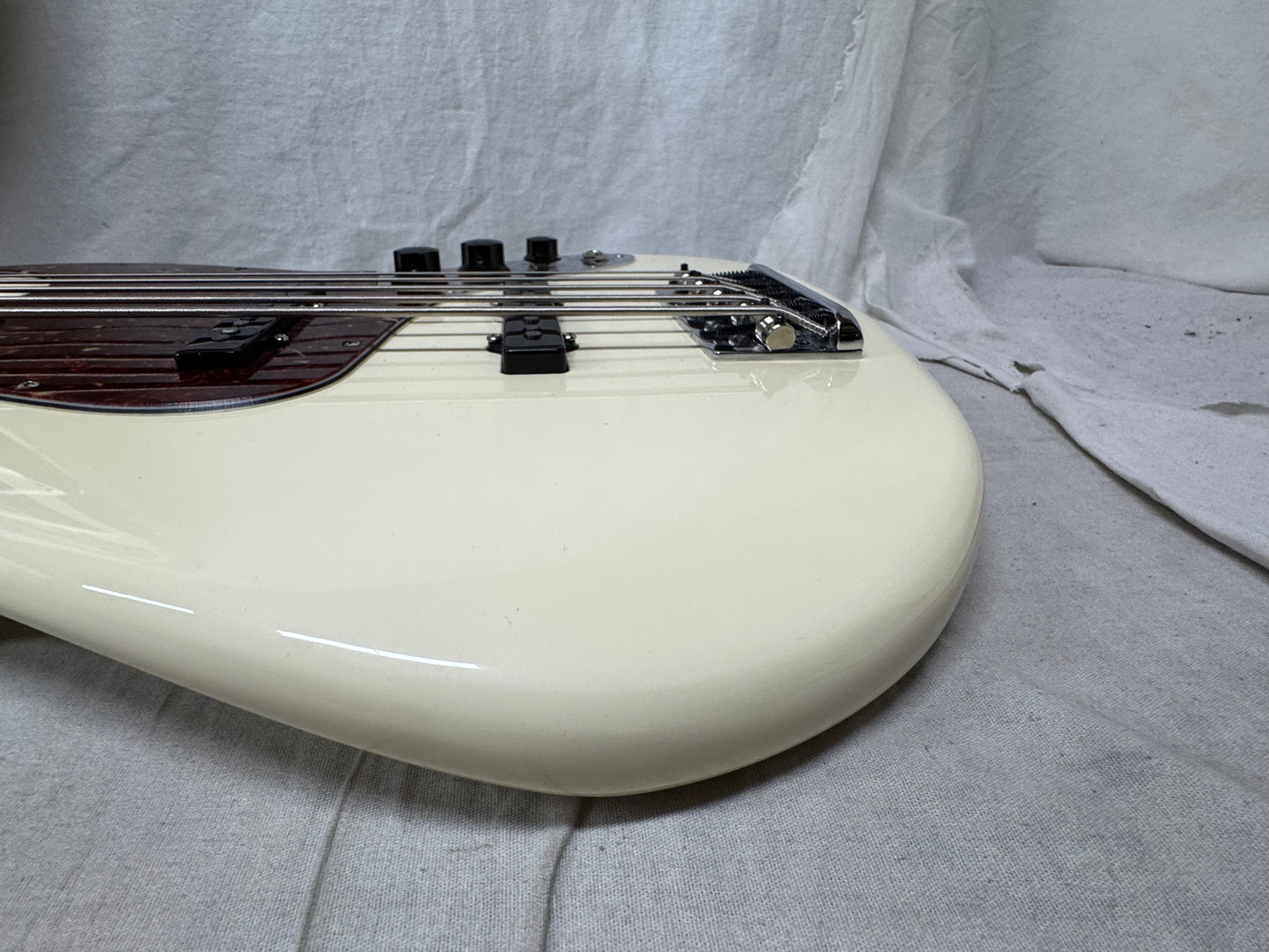 Fender American Professional Jazz Bass V 5-string J-Bass 2017