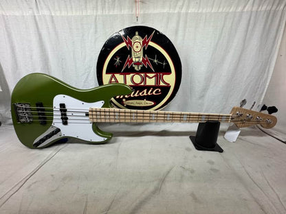 Partsbass Unknown neck on Sadowsky Body 4-string Bass