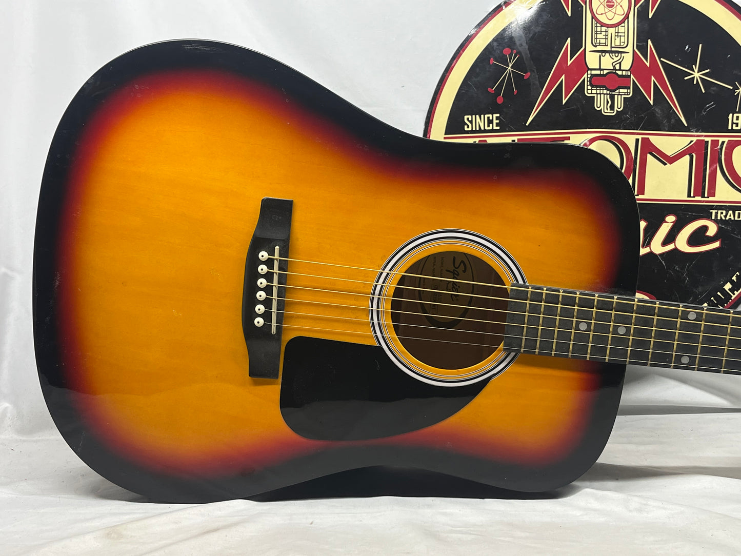 Squier SA-150 Dreadnought Acoustic Guitar - Sunburst