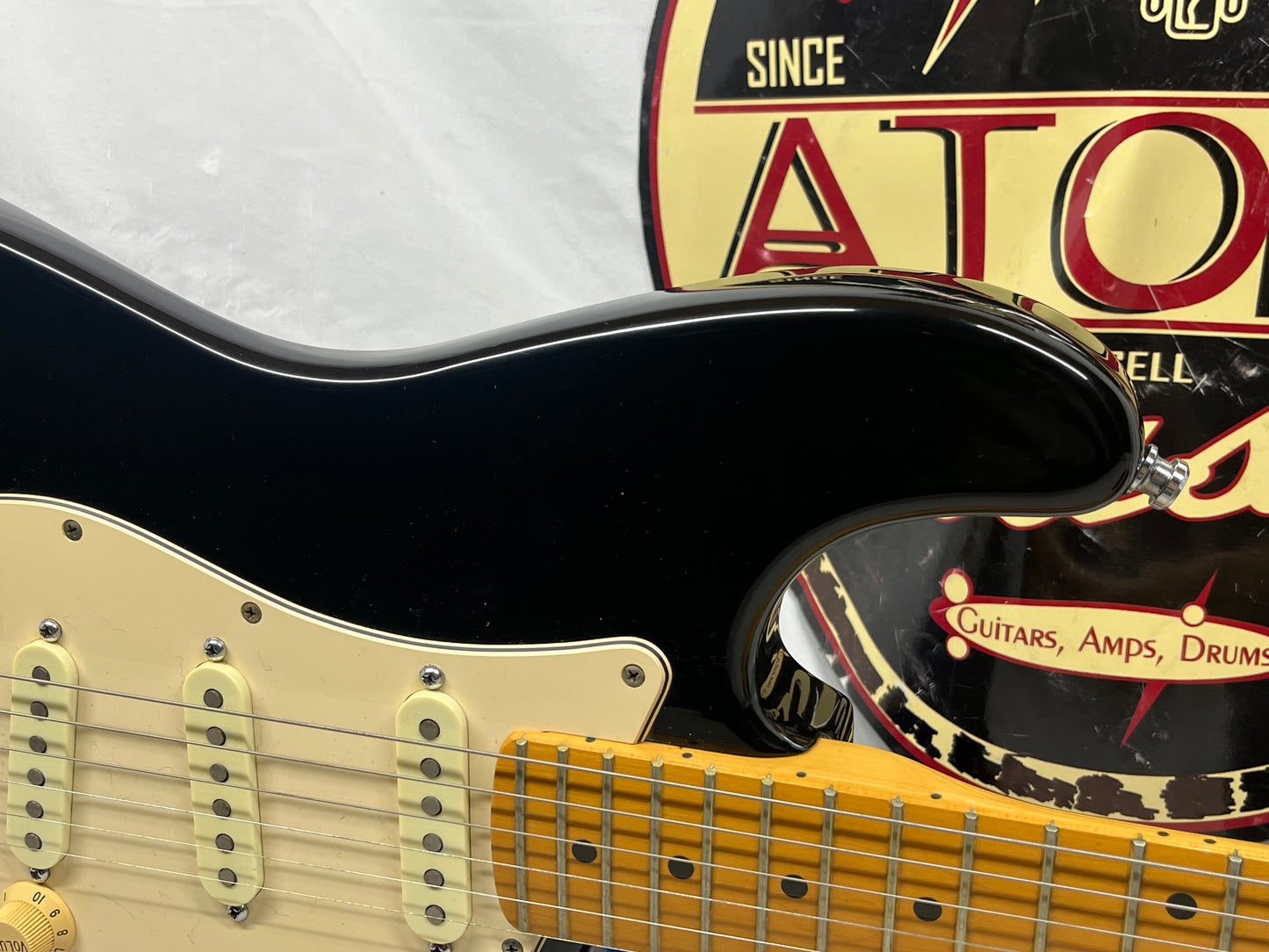Fender USA Stratocaster Strat Electric Guitar with Case 1987