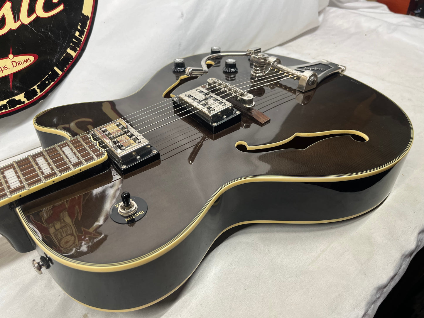 Epiphone Swingster/TB Hollow Body Electric Guitar with Case