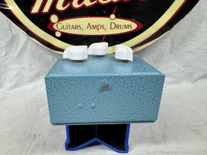 Analog Noir Effects 1965 Hornby Skewes Zonk Machine in hammered blue wedge enclosure Fuzz Pedal - Limited Edition - 1 of 4