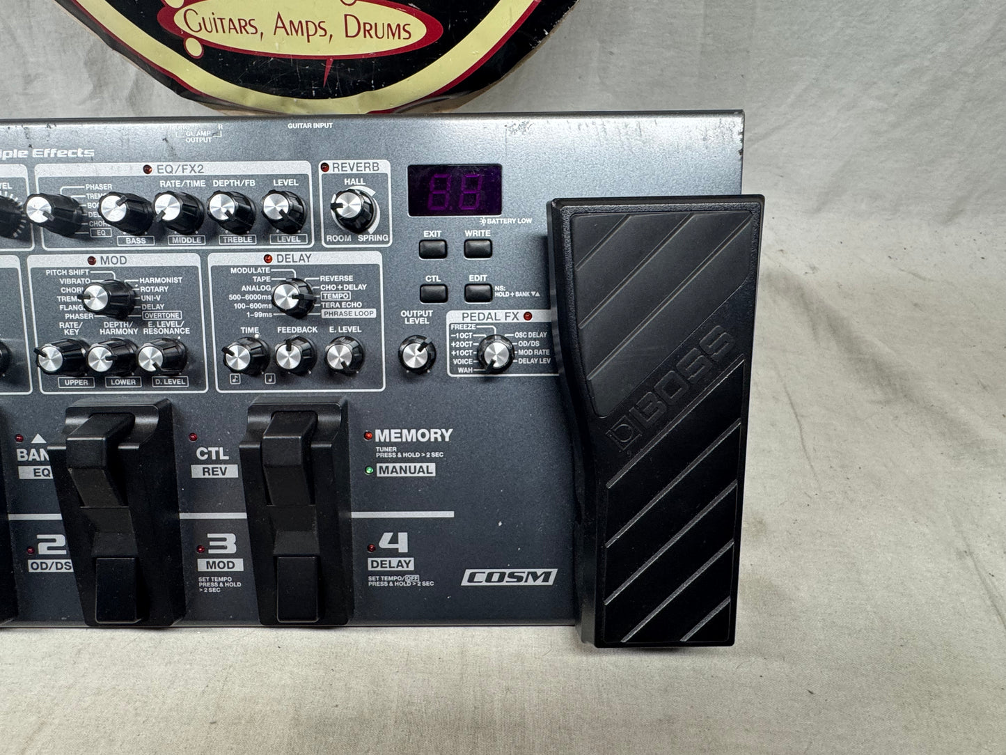 Boss ME-80 me80 Guitar Multi-Effects Processor Preamp Pedal 2014
