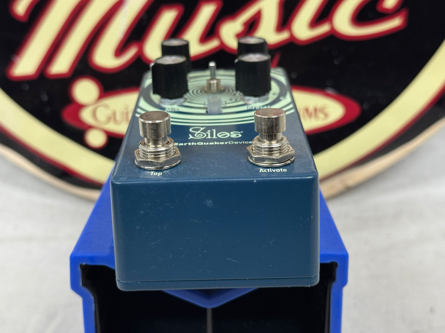 EarthQuaker Devices Silos Delay Pedal