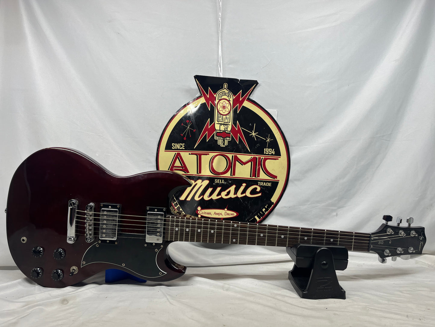 Jay Turser JT-50 Doublecut Electric Guitar